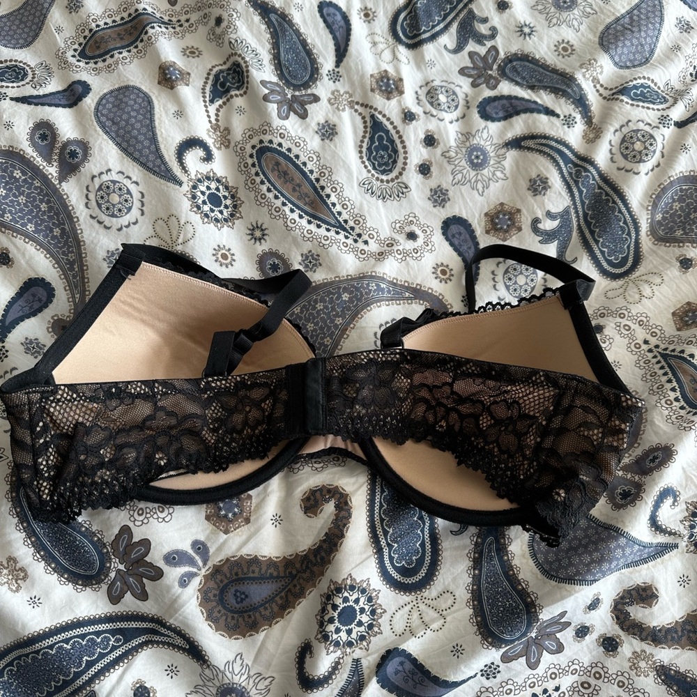 Plus Size Torrid Bra - Picture 2 of 3